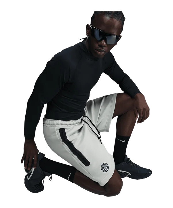 nike inter mailand tech fleece short grau f092