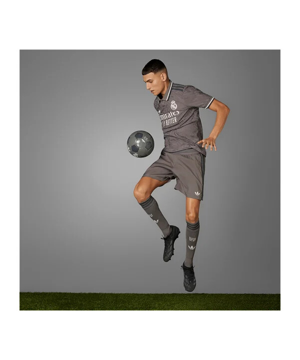 adidas originals real madrid auth. trikot 3rd 20242025 braun